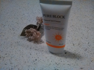 어퓨 PURE BLOCK NATURAL DAILY SUN CREAM — 5점을 준 리뷰어가 2016년 8월 올린 사용 사진