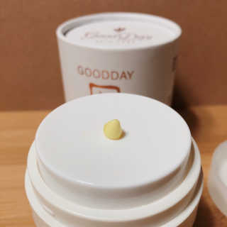 GoodDay Skincare GoodDay 강황크림 50g — 4점을 준 리뷰어가 2020년 1월 올린 사용 사진