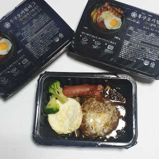 후쿠오카함바그 눈꽃치즈 데미그라스 함박스테이크 240g x3팩 — 5점을 준 리뷰어가 2019년 11월 올린 사용 사진