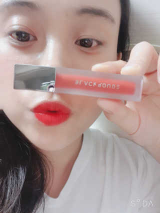 [블랙루즈] 에어 핏 벨벳 틴트4 1+1 — 5점을 준 리뷰어가 2019년 7월 올린 사용 사진