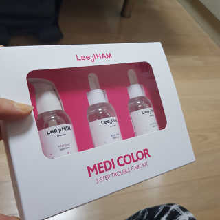 이지함 메디컬러 핑크원 블루원 그린원 — 3.5점을 준 리뷰어가 2019년 6월 올린 사용 사진