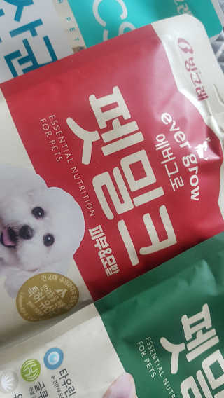 [빙그레] 에버그로 생유산균 1봉（10포입）+펫밀크2팩 — 4점을 준 리뷰어가 2019년 6월 올린 사용 사진