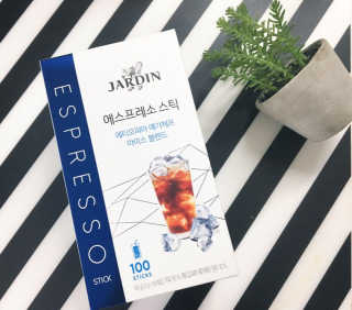 (주)쟈뎅 [쟈뎅] 에스프레소스틱 아이스블렌드 — 4점을 준 리뷰어가 2019년 5월 올린 사용 사진
