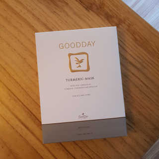 GoodDay Skincare GoodDay 강황 마스크 — 5점을 준 리뷰어가 2020년 2월 올린 사용 사진
