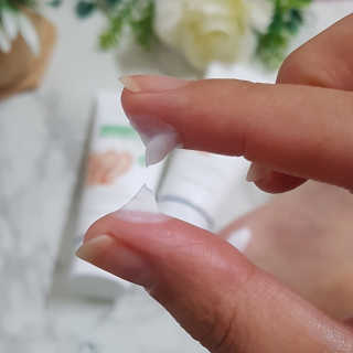 (주)에네스티 에네스티 수안수 실크스킨 풋크림 1+1 — 5점을 준 리뷰어가 2019년 11월 올린 사용 사진