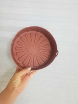 에어프라이어 전용 실리콘 조리용기 에프팟 — 5점을 준 리뷰어가 2019년 12월 올린 사용 사진