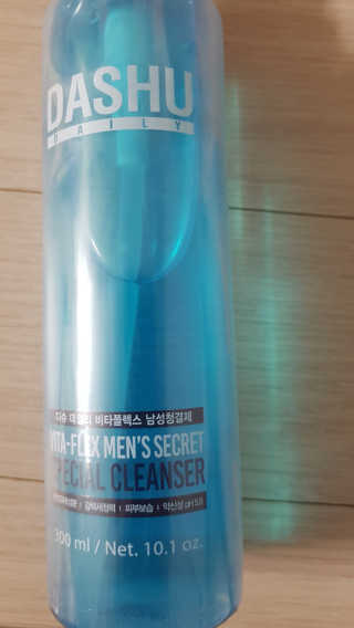 다슈코리아 다슈 데일리 비타플렉스 남성 청결제 — 4점을 준 리뷰어가 2017년 12월 올린 사용 사진