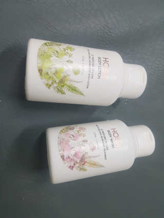 HOSA BODY WASH+BODY LOTION — 5점을 준 리뷰어가 2018년 3월 올린 사용 사진
