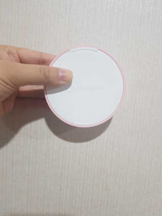 차지에이아이 큐티 고속 무선충전 4종 15W Qi인증 — 4점을 준 리뷰어가 2019년 10월 올린 사용 사진