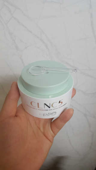 CLNC5 워터 멜트 체인징 클렌저 — 5점을 준 리뷰어가 2018년 7월 올린 사용 사진