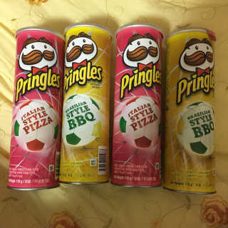프링글스 브라질리안 BBQ, 이탈리안 PIZZA — 4.17점을 준 리뷰어가 2018년 5월 올린 사용 사진