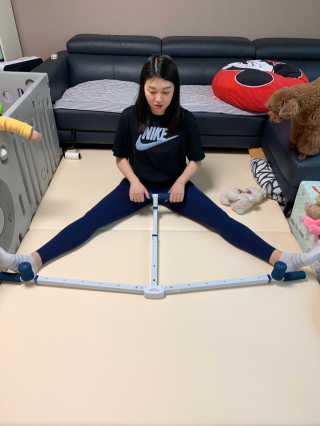 엑사이더 다리스트레칭 레그플렉스 LF6610 — 5점을 준 리뷰어가 2020년 2월 올린 사용 사진