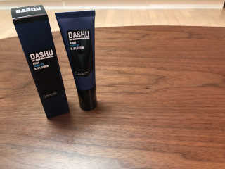 다슈코리아 다슈 맨즈 톤 업 비비로션 40ml — 4.17점을 준 리뷰어가 2018년 5월 올린 사용 사진