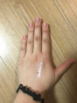 쏘내추럴 포어 필 프라이머 선 크림 — 4.33점을 준 리뷰어가 2017년 6월 올린 사용 사진