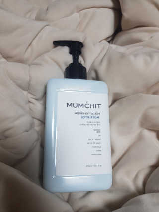 멈칫(MUMCHIT) 멜팅 바디로션 — 4.67점을 준 리뷰어가 2018년 12월 올린 사용 사진