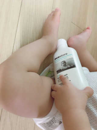 엘루스벤 에코스토어_베이비 바디워시_200ML — 4.17점을 준 리뷰어가 2017년 6월 올린 사용 사진