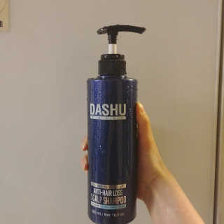 다슈코리아 다슈 데일리 한방 두피 골드 샴푸 500ml — 4.17점을 준 리뷰어가 2018년 1월 올린 사용 사진