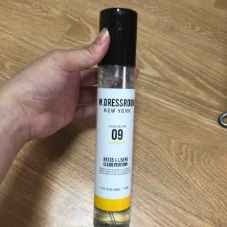 더블유드레스룸 신규향 드레스퍼퓸150ml — 4.67점을 준 리뷰어가 2018년 9월 올린 사용 사진