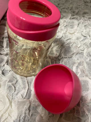 유비맘 PPSU 젖병 노꼭지_200ml_컬러 랜덤 발송 — 5점을 준 리뷰어가 2020년 1월 올린 사용 사진