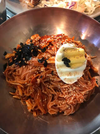 [서민국수] 2만원 내 취향대로 메뉴 즐기기 — 5점을 준 리뷰어가 2019년 3월 올린 사용 사진