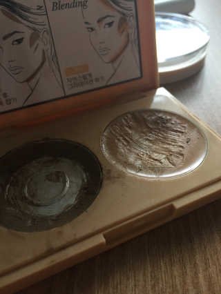 [블랙루즈] 업 앤 다운 트리플 컨투어링 — 2.33점을 준 리뷰어가 2018년 8월 올린 사용 사진