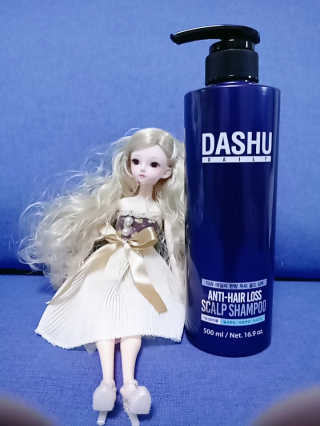 다슈코리아 다슈 데일리 단백질 한방 두피 골드 샴푸 500ml — 4.5점을 준 리뷰어가 2019년 12월 올린 사용 사진