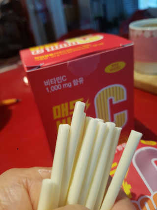 매드비타C 1000 — 5점을 준 리뷰어가 2019년 4월 올린 사용 사진