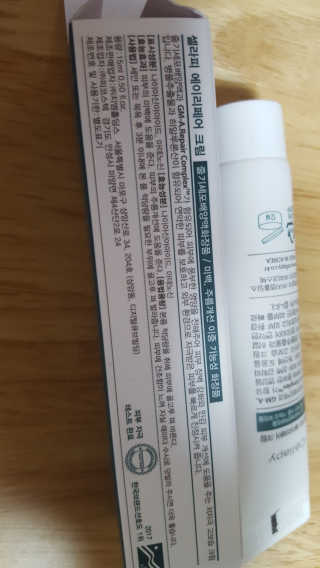 셀라피 에이리페어플러스크림 — 4.33점을 준 리뷰어가 2018년 4월 올린 사용 사진