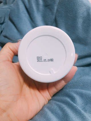 지고트 비타솔루션12 모이스처 앰플 크림 100ml — 3.5점을 준 리뷰어가 2019년 7월 올린 사용 사진