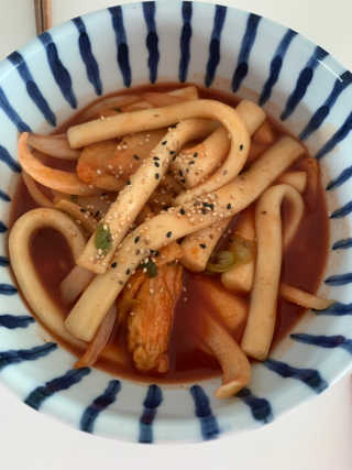 두번째 국떡 국가대표 떡볶이 1팩 + 영미칩 2봉 증정 — 5점을 준 리뷰어가 2019년 2월 올린 사용 사진