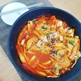 오이런국물떡볶이 — 5점을 준 리뷰어가 2018년 12월 올린 사용 사진