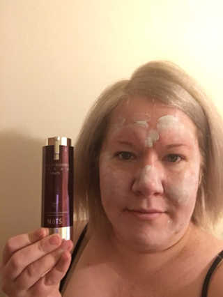 낫츠 NoTS ​​Once Finishing Cream SPF 30 PA ++ — 5점을 준 리뷰어가 2018년 4월 올린 사용 사진