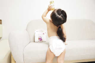 네추럴블라썸 NATURAL BLOSSOM 슈퍼 얇은 바지 기저귀 — 5점을 준 리뷰어가 2018년 8월 올린 사용 사진