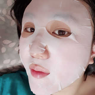 키노닉스 Querencia_Flawless 마스크팩 — 4점을 준 리뷰어가 2019년 3월 올린 사용 사진