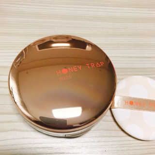 Honey Trap 톤 업 파운데이션 쿠션(W22.5,C17.5) — 3.67점을 준 리뷰어가 2018년 2월 올린 사용 사진