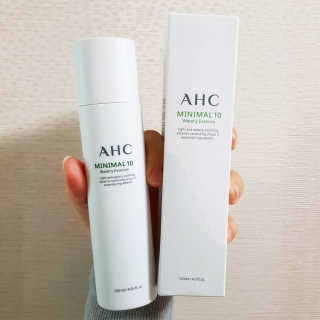 AHC 에이 에이치 씨 미니멀 10 워터리 에센스 — 5점을 준 리뷰어가 2018년 12월 올린 사용 사진