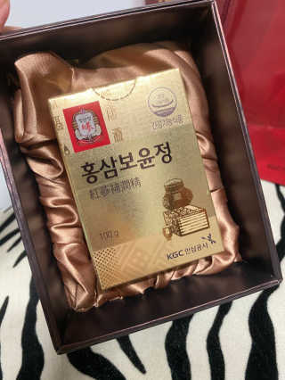 [정관장] 홍삼보윤정 100g x 1병 — 4.5점을 준 리뷰어가 2020년 1월 올린 사용 사진