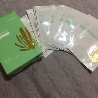 보타메디 씨놀®미라클마스크팩 — 5점을 준 리뷰어가 2018년 12월 올린 사용 사진