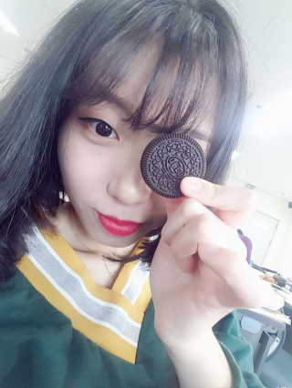 오레오 딸기크림 / 더블딜라이트 — 5점을 준 리뷰어가 2017년 11월 올린 사용 사진