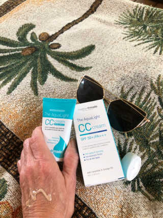 마더메이드 더 아쿠아라이트 CC크림 SPF50+ PA+++ — 5점을 준 리뷰어가 2019년 5월 올린 사용 사진
