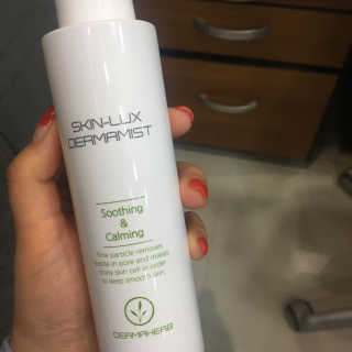 [더마허브] 스킨룩스 더마미스트 150ml — 4.5점을 준 리뷰어가 2018년 3월 올린 사용 사진