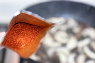 미쓰리떡볶이 just 10 min 패키지 — 5점을 준 리뷰어가 2018년 5월 올린 사용 사진