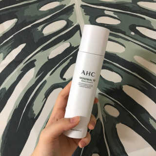 AHC 에이 에이치 씨 미니멀 10 워터리 에센스 — 4점을 준 리뷰어가 2018년 12월 올린 사용 사진