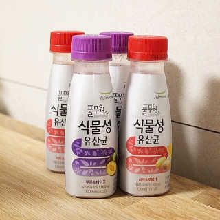 풀무원 식물성유산균 레드앤오메가 + 푸룬앤바이오 — 4.83점을 준 리뷰어가 2018년 11월 올린 사용 사진