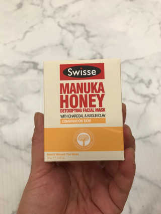 SWISSE 스위스 마누카 허니 디톡시파잉 페이셜 마스크 — 4점을 준 리뷰어가 2019년 12월 올린 사용 사진