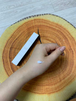 레코마렝 아쿠아덤 비오 리커버리 크림 — 5점을 준 리뷰어가 2019년 6월 올린 사용 사진