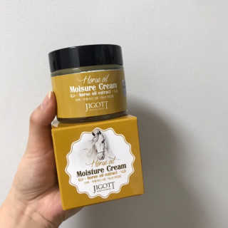 지고트 마유 모이스처 크림 70ml — 4점을 준 리뷰어가 2019년 4월 올린 사용 사진
