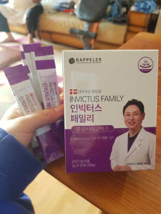 라플레 유해균을 이겨 튼튼한 장으로,  인빅터스 패밀리 — 4점을 준 리뷰어가 2019년 10월 올린 사용 사진