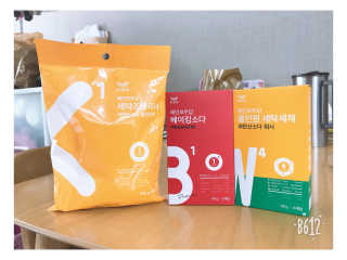 레인보우샵 올인원세탁세제,베이킹소다 스틱포6개입+세탁조클리너 — 5점을 준 리뷰어가 2018년 4월 올린 사용 사진