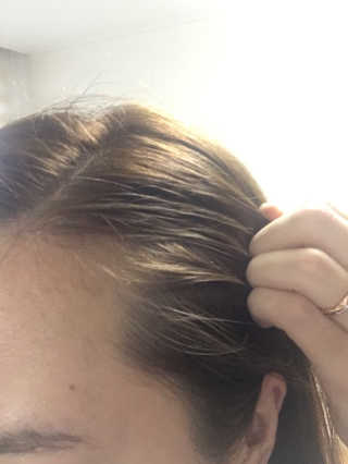 다슈코리아 다슈 데일리 안티 헤어로스 헤어쿠션 26g — 5점을 준 리뷰어가 2018년 10월 올린 사용 사진